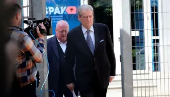 Altin “Troplini” është armik i egër i votës së lirë! Berisha lexon mesazhin që la në SPAK