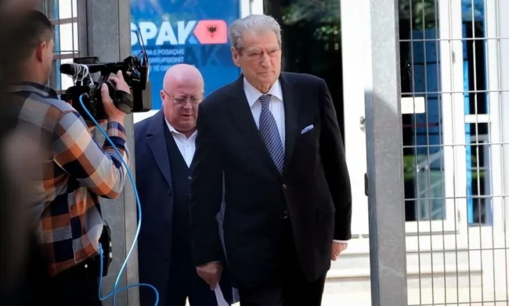 Altin “Troplini” është armik i egër i votës së lirë! Berisha lexon mesazhin që la në SPAK