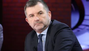 Andi Bushati: Ilir Meta, i burgosuri më i persekutuar në Shqipëri, po seleksionohen dëshmitarët ndaj tij