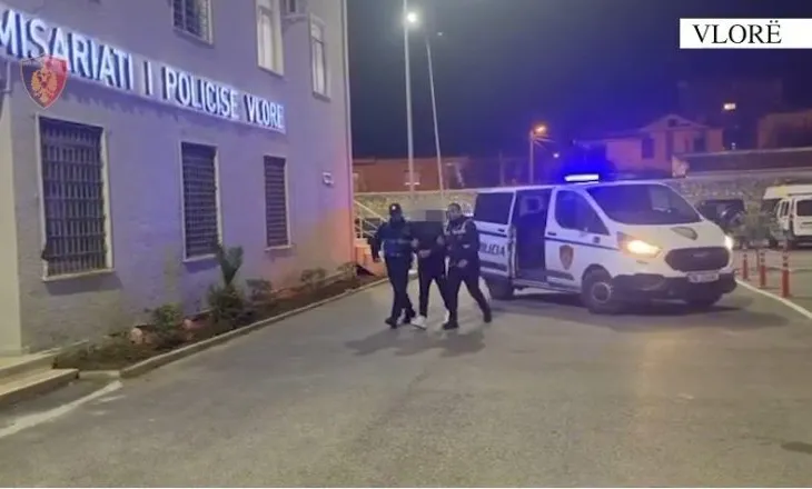 Arrestohet 35-vjeçari në Vlorë, policia i gjen në banesë fishekë dhe tritol