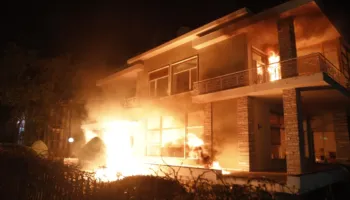 “Artistët ishin traumatizuar”/ Sulmi ndaj vilës së diktatorit Enver Hoxha, reagon Rama: Gjykatësit që i lirojnë këta zjarrvënës të rrezikshëm janë bashkëpërgjegjës