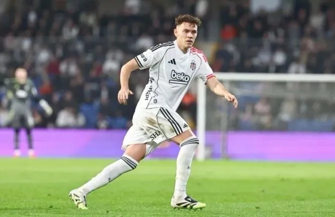 Asllani dëshiron të qëndrojë gjatë me Beshiktashin, Zhegrova kthehet i fuqishëm me Juventusin