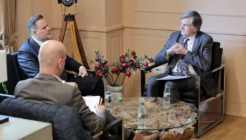 Avancim i reformave të qeverisjes vendore, ministri Demo takim me ambasadorin e OSBE-së