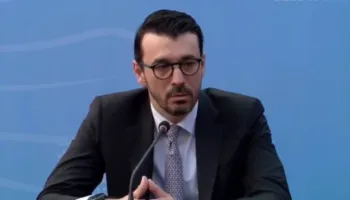 Balluku i dorëzoi stafetën, Karakaçi e falenderon për mbështetjen: Do ia dalim të çojmë përpata sfidat!