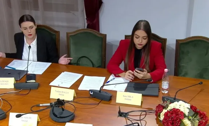 “Bardhi ka ofenduar rëndë gratë socialiste”/ Deputetja e PS: Ende nuk ka kërkuar ndjesë