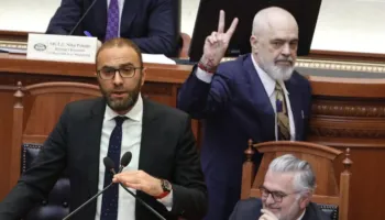 Bardhi thirrje për pjesëmarrje në protestë: Rama është i izoluar