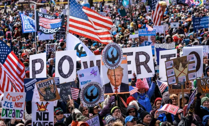 BBC: Protesta masive “No Kings” kundër administratës Trump në të gjithë SHBA-në