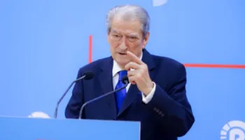 BE heq sanksionet ndaj Kosovës/ Berisha: Goditje fatale për dyshen famëzezë Rama-Vuçiç