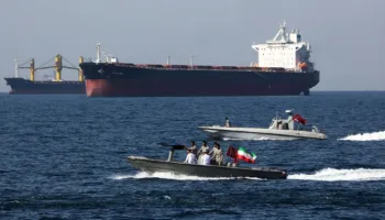 BE nis bisedimet ‘sekrete’ me Iranin, Italia dhe Franca në negociata me Teheranin për Ngushticën e Hormuzit