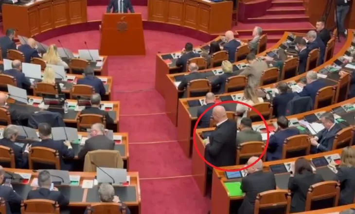 ‘Bëhuni polici e shtetit, jo pushtetit’, Balliu thirrje efektivëve: Bashkohuni me ne kundër narko-shtetit