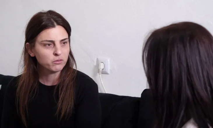 “Bëj 3 orë rrugë për të shkuar në punë”, flet mësuesja Albana Boja që i mbijetoi aksidentit tragjik në Gramsh