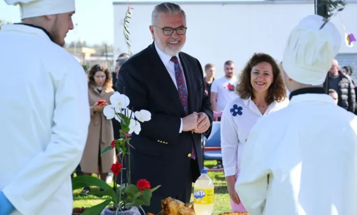 “Bëri një gabim si ju në fëmijëri”/ Ministri Gogu tregon shembullin e të riut shqiptar që fitoi të drejtën e profesionit në Strasburg: Nuk pushoi kurrë së luftuari