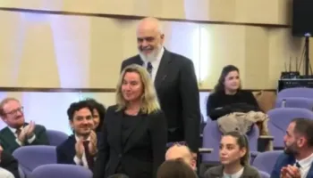 Berisha: Afera e Mogherinit është 5 herë më e madhe në Tiranë se në Bryzh!