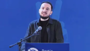 Berisha deklaroi se është ‘birësuar politikisht’/ Salianji: Sa për hallin se mos “vras”…