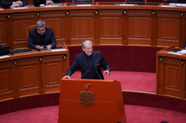 Berisha: Do votoni kokëvarur që Lubia të shkojë në burg! Koha e diktatorëve ka ikur, shqiptarët janë zgjuar