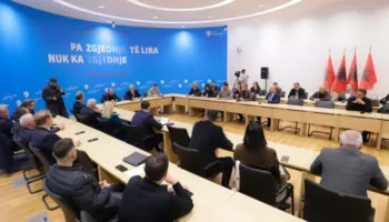 Berisha: Është koha të përballemi dhëmb për dhëmb me regjimin më të poshtër që nga koha e Enver Hoxhës