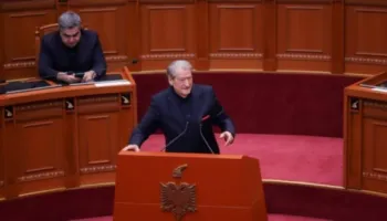 Berisha i përgjigjet Spiropalit: Je viktima më e parëndësishme dhe më e merituara e Lubisë! Nuk e ke nga unë, e ke nga vetja jote!