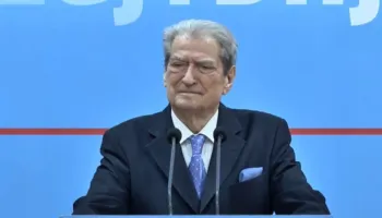 Berisha kundër Bordit të Transparencës për rritjen e çmimit të naftës: Qeveria duhet të ulë taksat