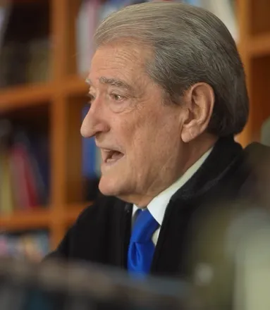 Berisha: Me datën 17 prill, Shqipëria në Tiranë për dorëheqjen e Ramaduros!