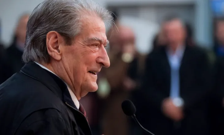 Berisha në Durrës: Vetëm Rama nuk foli për eliminimin e Khameneit, kompleks diktatori