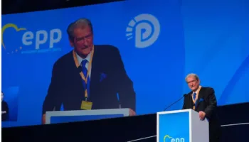 Berisha nga Brukseli: Paraqitëm krizën që po gllabëron Shqipërinë dhe kërkesën për qeveri teknike