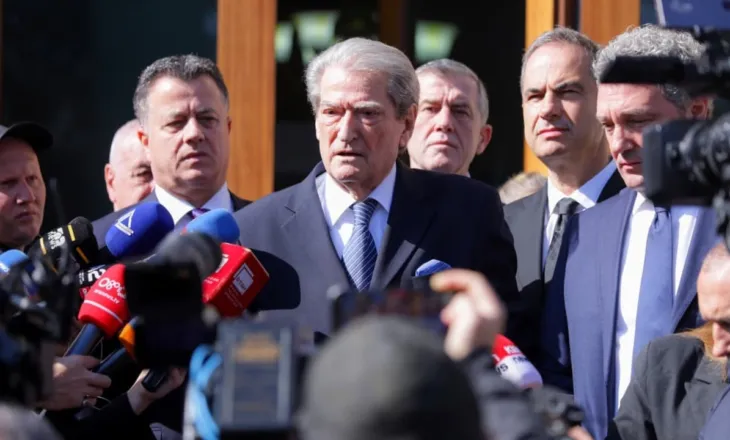 Berisha njofton protestën e radhës: Më 22 mars, e gjithë Shqipëria në Tiranë