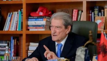 Berisha paralajmëron primaret e PD-së: Do fillojmë me procesin për kandidatët e zgjedhjeve të vitit 2027