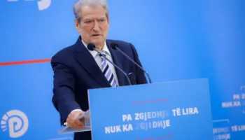 Berisha paralajmëron protestën e ardhshme: Rama s’do të verë kurrë nën kontrollë dinjitetin e shqiptarëve