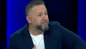 Berisha, pompa për frymën e Bardhit/ Kthupi: Qëllimi i Rithemelimit, të kthente partinë në emër të Doktorit