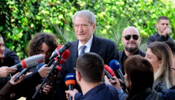 Berisha: Prokurori i Përgjithshëm, KLGJ-ja dhe ILD-ja kanë lëpirë çizmet e Irenës me shumë mbiemra