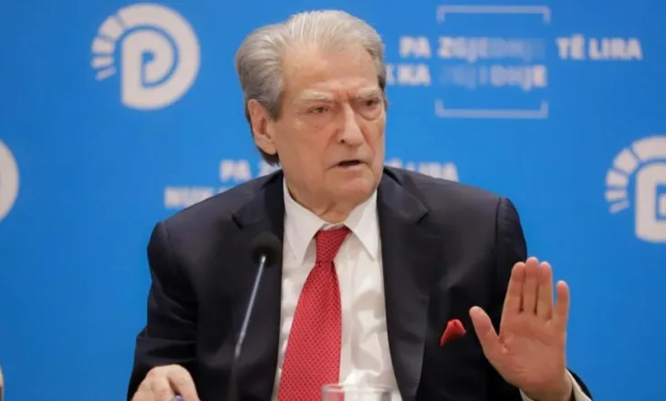 Berisha: Rama jo vetëm po nxjerr veten mbi ligjin, por po devijon edhe orientimin kryesor 33-vjeçar të shqiptarëve drejt Europës