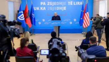 Berisha: Televizioni ABC është kthyer në Tele Lubia! Sokol Balla është anëtar i organizatës kriminale Balluku-Rama