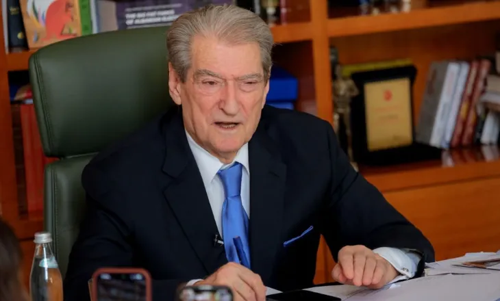 Berisha tregon prapaskenat e shkarkimit të Spiropalit: Ramës e Ballukut i vajtën fjalën se nuk e mbronte zv.kryeministren në takimet që bënte