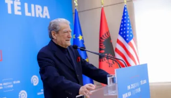 Berisha: Zyrtarët e tjerë janë dënuar me burg, kurse Irena Gjoka u shfajësua nga SPAK me porosi të Edi Ramës