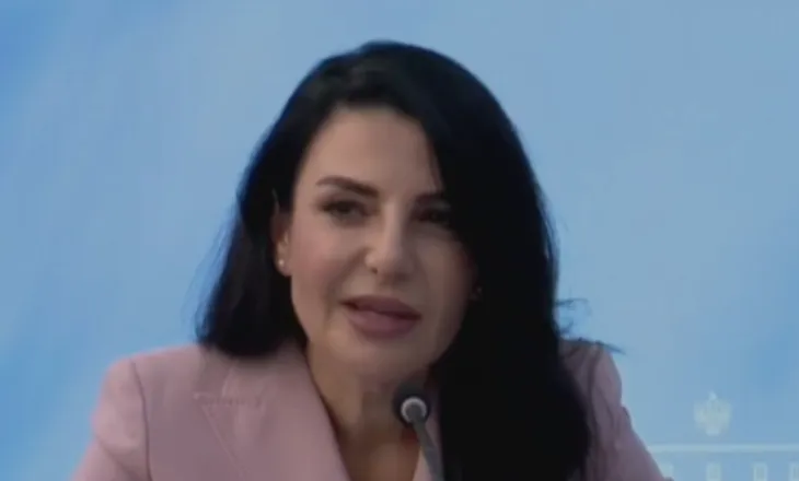 ‘Besoj tek drejtësia”-Balluku dorëzon detyrën: S’kam lidhje me korrupsionin, nuk kam as 300 apartamente, as jahte…