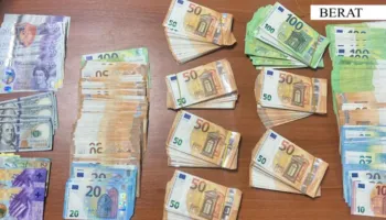 Bie në prangat e policisë 67-vjeçari/ Akuzohet për pastrim parash, i sekuestrohen mijëra euro, paund dhe dollarë
