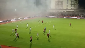 Bie Vllaznia, Flamurtari rrit kredencialet për shpëtim