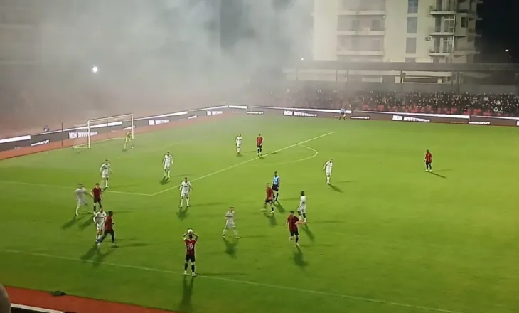 Bie Vllaznia, Flamurtari rrit kredencialet për shpëtim