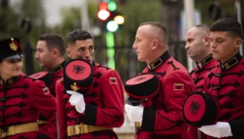 BIRN: Ligji i Gardës ndryshon si ‘kostum me porosi’ për drejtuesin e radhës