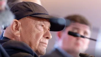 Biznesmeni grek sfidon bllokadën e Hormuzit, kalon cisternat me naftë përmes ngushticës