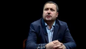 Blerim Latifi: Si ndikuan gjuhët e huaja në gjuhën shqipe?