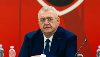 Blofet e FSHF-së së Dukës, kaos për tifozët kuqezi në play-off: Asnjë sqarim për biletat