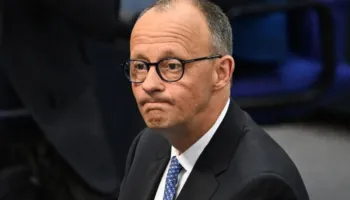 “Bombardimi i Iranit është i kotë”, Merz kritikon Trump