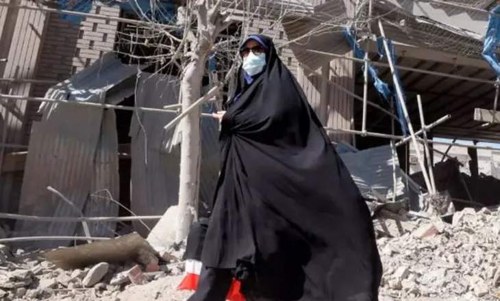 Bombat bien si ‘shi’, Teherani kthehet në një qytet fantazmë