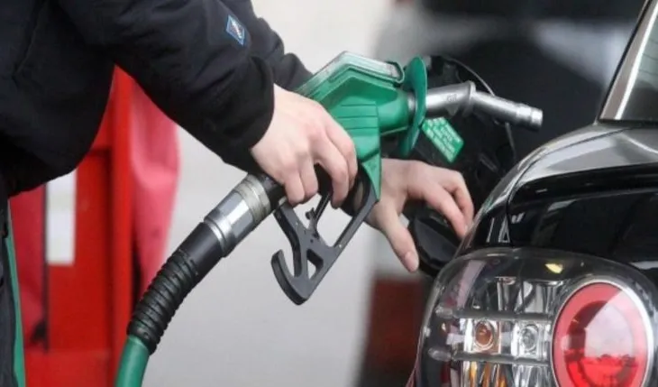 Bordi i Transparencës merr vendimin: Nafta nuk do të shitet më shumë se 203 lekë/litri, kosto për benzinën do jetë…