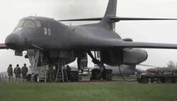 Britania drejt përfshirjes në luftë? Hapja e bazave britanike për SHBA, Irani godet me raketa balistike ‘Diego Garcias’