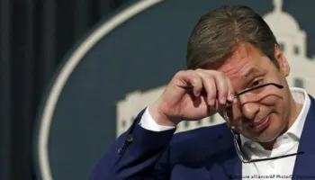 Brukseli humb durimin, BE shqyrton sanksione ndaj Vuçiçit