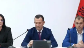 Cakrani: SPAK po vijon skenarin e montuar të 2015-ës për diskreditimin politik të Metës në aferën CEZ-DIA