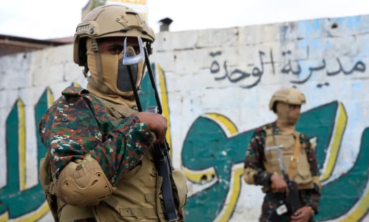 Çfarë do të thotë hyrja e rebelëve Huthi në luftë! Rrezik për tregtinë globale dhe stabilitetin rajonal