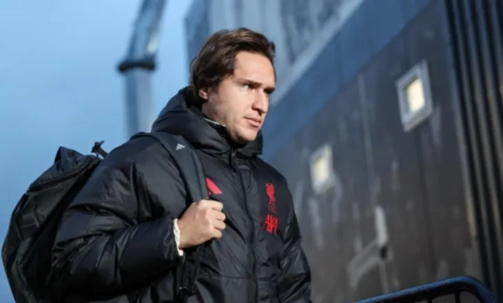 Chiesa bëhet temë e nxehtë tek Italia, pas problemeve të sulmuesit, ai largohet nga grumbullimi